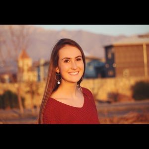 Meet your Posher, Reese